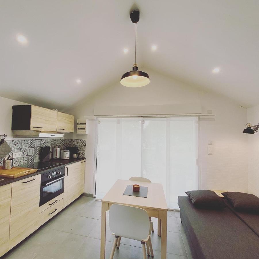 Cottage-Gite & Jacuzzi - Chez Flo & Marc Chouzy-sur-Cisse المظهر الخارجي الصورة